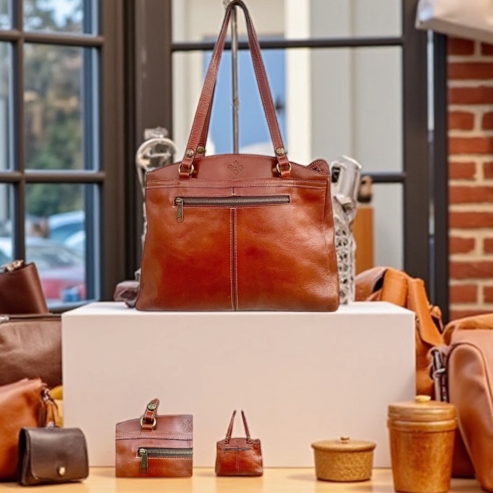 Patricia Nash Rich Brown Leather Shoulder Bag - Picture 10 of 11